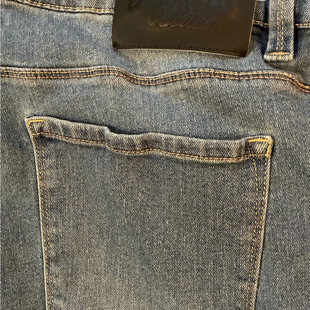 Crooks & Castles Men’s Jeans 36x32 Mid Wash Blue Straight Leg Casual Streetwear - Picture 15 of 16